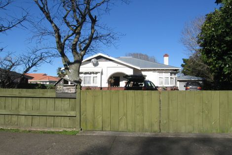 Photo of property in 22 Haydon Street, Roslyn, Palmerston North, 4414