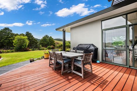 Photo of property in 29 Pataua Road North, Whareora, Whangarei, 0175