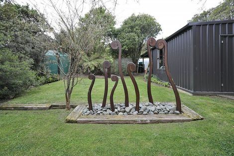 Photo of property in 36 Watt Road, Otatara, Invercargill, 9879