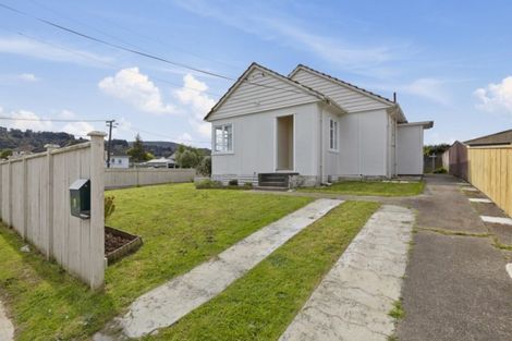 Photo of property in 6 Macky Street, Taita, Lower Hutt, 5011