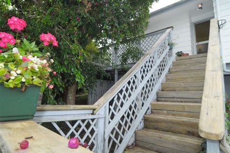 Photo of property in 38 Alidade Place, Massey, Auckland, 0614