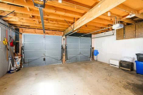 Photo of property in 31 Redwood Grove, Hokowhitu, Palmerston North, 4410