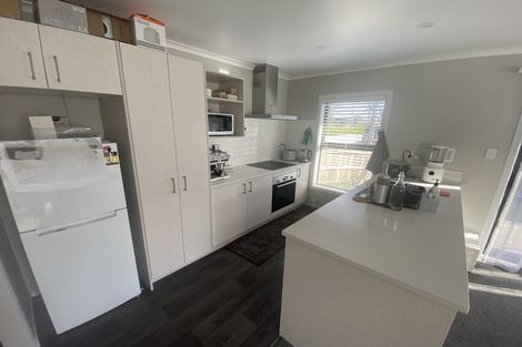 Photo of property in 1/12 Keitha Place, Glenview, Hamilton, 3206