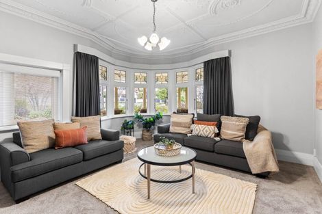 Photo of property in 241 Bay View Road, Saint Clair, Dunedin, 9012