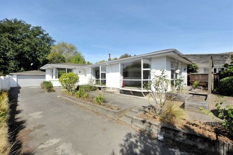 Photo of property in 26 Yardley Street, Avonhead, Christchurch, 8042