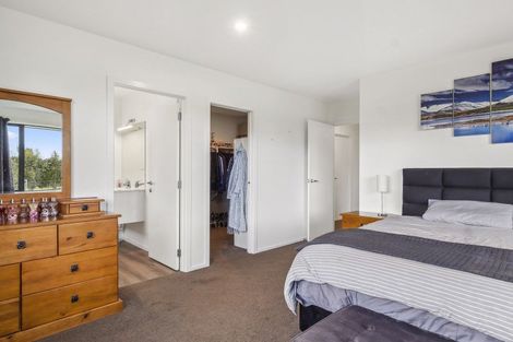 Photo of property in 30 Tara Hills Drive, North Taieri, Mosgiel, 9092