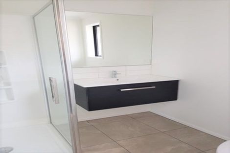 Photo of property in 64 Tradewinds Drive, Whitby, Porirua, 5024