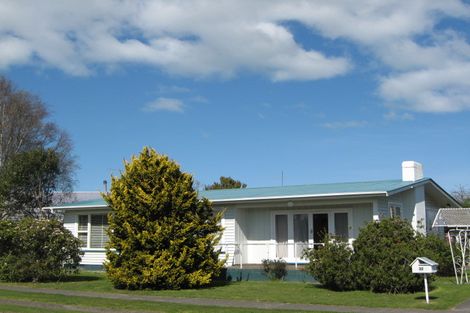 Photo of property in 32 Lucknow Street, Wairoa, 4108