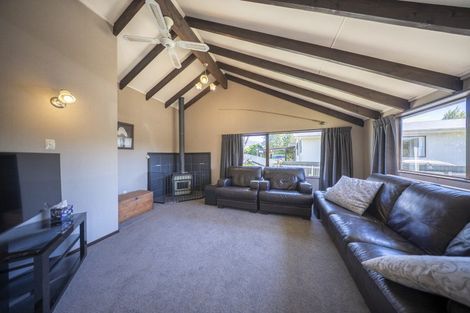 Photo of property in 25 Howden Street, Te Anau, 9600