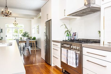 Photo of property in 20 Ropiha Street, Fitzroy, New Plymouth, 4312