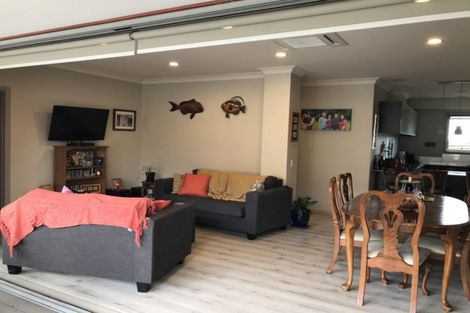 Photo of property in 32 Brentwood Avenue, Te Kamo, Whangarei, 0112