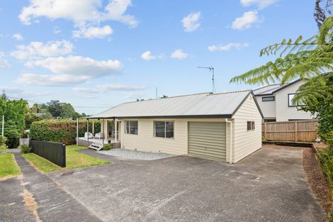 Photo of property in 1/14 Elliott Avenue, Bayview, Auckland, 0629