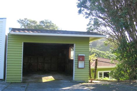 Photo of property in 4 Te Whiti Grove, Korokoro, Lower Hutt, 5012