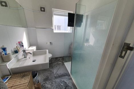 Photo of property in Alwyn Flats, 3/6 Brighton Road, Parnell, Auckland, 1052