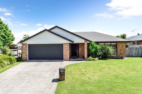 Photo of property in 5 Merlot Place, Rototuna, Hamilton, 3210