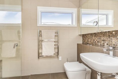 Photo of property in 18 Delhi Crescent, Khandallah, Wellington, 6035