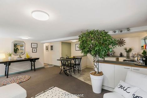 Photo of property in 3 Dover Street, Island Bay, Wellington, 6023