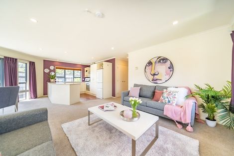 Photo of property in 989 Fergusson Drive, Ebdentown, Upper Hutt, 5018