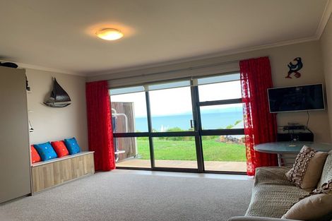 Photo of property in 43d Otuturu Crescent, Ruamahunga, Thames, 3575