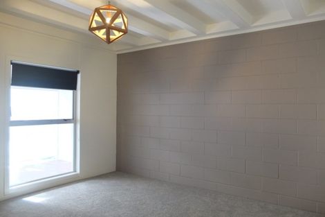 Photo of property in 1/1a Oates Road, Glen Eden, Auckland, 0602