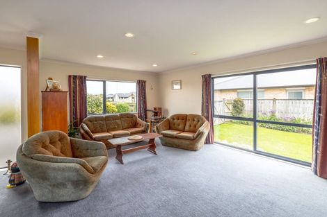 Photo of property in 43 Solway Crescent, Solway, Masterton, 5810