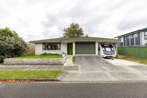 Photo of property in 1 Tern Place, Hokowhitu, Palmerston North, 4410
