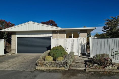 Photo of property in 5 Guinness Crescent, Ilam, Christchurch, 8041