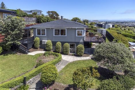 Photo of property in 51 Marama Crescent, Mount Pleasant, Christchurch, 8081