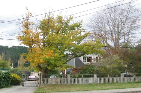 Photo of property in 7 Jocelyn Crescent, Pinehaven, Upper Hutt, 5019