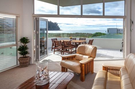Photo of property in 218a Beverley Terrace, Whangamata, 3620