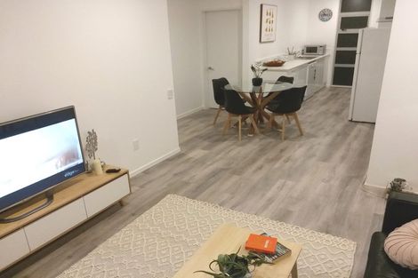 Photo of property in Viccentral, 169 The Terrace, Wellington Central, Wellington, 6011