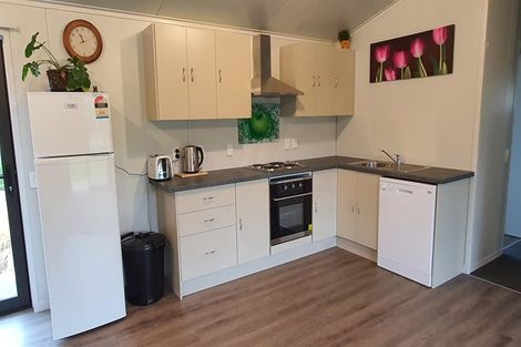 Photo of property in 5 Meehan Place, Makikihi, Timaru, 7971