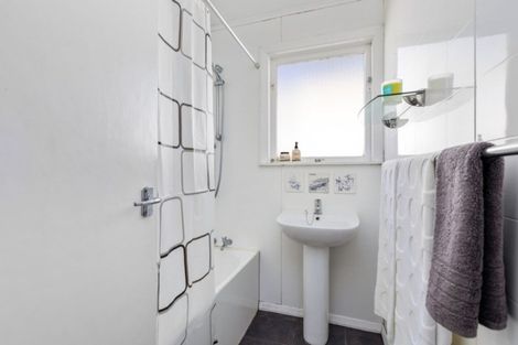 Photo of property in 66 Sunny Grove, Wainuiomata, Lower Hutt, 5014