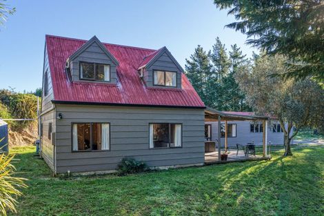 Photo of property in 18 Aropaoanui Road, Tangoio, Napier, 4181