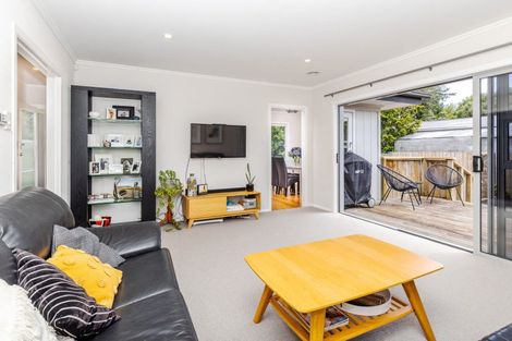 Photo of property in 21 Paulette Place, Queenwood, Hamilton, 3210