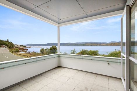 Photo of property in 2/275 Karaka Bay Road, Karaka Bays, Wellington, 6022
