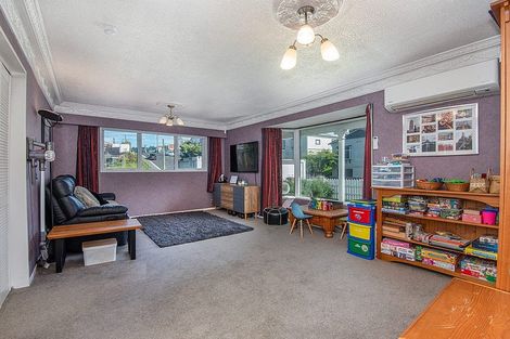 Photo of property in 31 Bernard Street, Kenmure, Dunedin, 9011