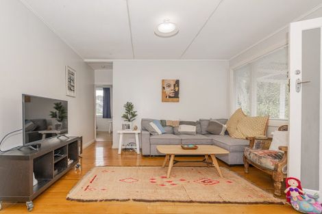 Photo of property in 4 Riverview Road, Cooks Beach, Whitianga, 3591