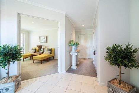 Photo of property in 19 Voyager Drive, Gulf Harbour, Whangaparaoa, 0930