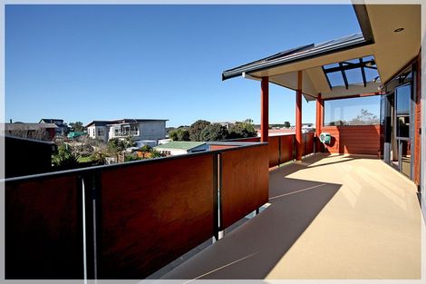 Photo of property in 49 Hartley Street, Foxton Beach, Foxton, 4815