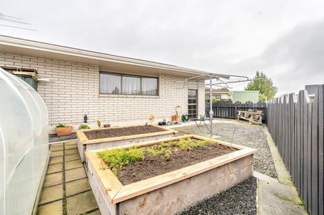 Photo of property in 2 Hamilton Avenue, Winton, 9720