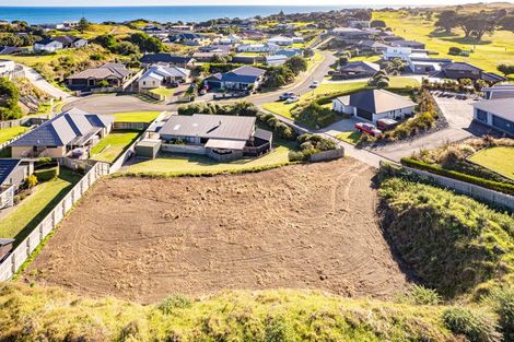 Photo of property in 39 Golf Vue Place, Castlecliff, Wanganui, 4501