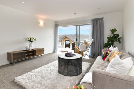 Photo of property in 206/252 Centreway Road, Orewa, 0931