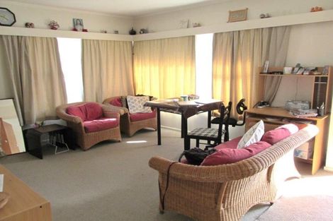 Photo of property in 1/70 Nile Road, Milford, Auckland, 0620