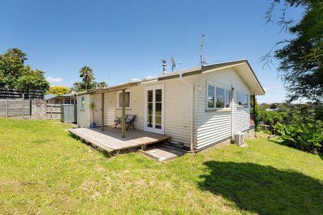 Photo of property in 200 Welcome Bay Road, Welcome Bay, Tauranga, 3112