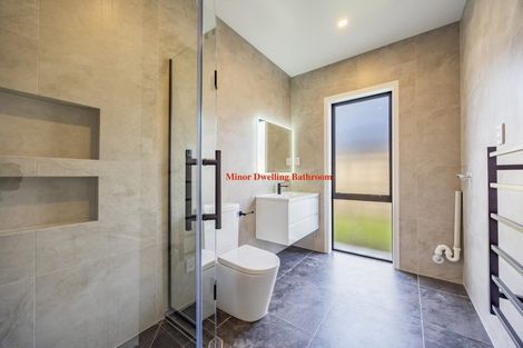 Photo of property in 13 Mcindoe Road, Kumeu, 0810