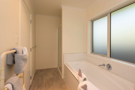 Photo of property in 32 Edgeware Road, St Albans, Christchurch, 8014