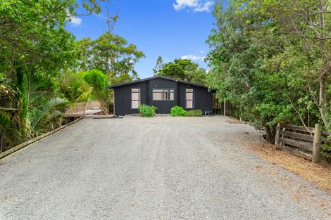 Photo of property in 214 Pakiri Road, Leigh, Warkworth, 0985