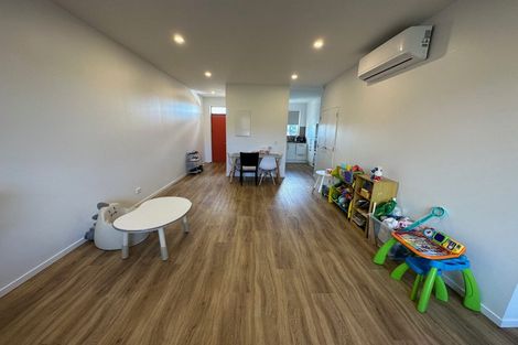 Photo of property in 49 Peihana Road, Hobsonville, Auckland, 0616