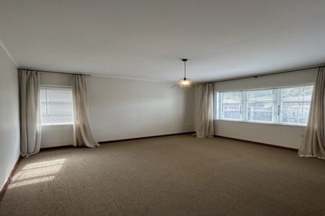 Photo of property in 530 Featherston Street, Roslyn, Palmerston North, 4414